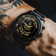 Watch-mockup-hand1