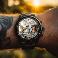 Watch-mockup-hand2